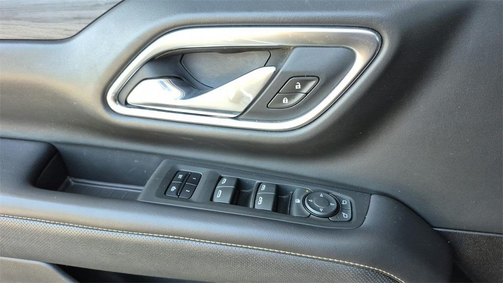 used 2021 GMC Yukon car, priced at $39,998