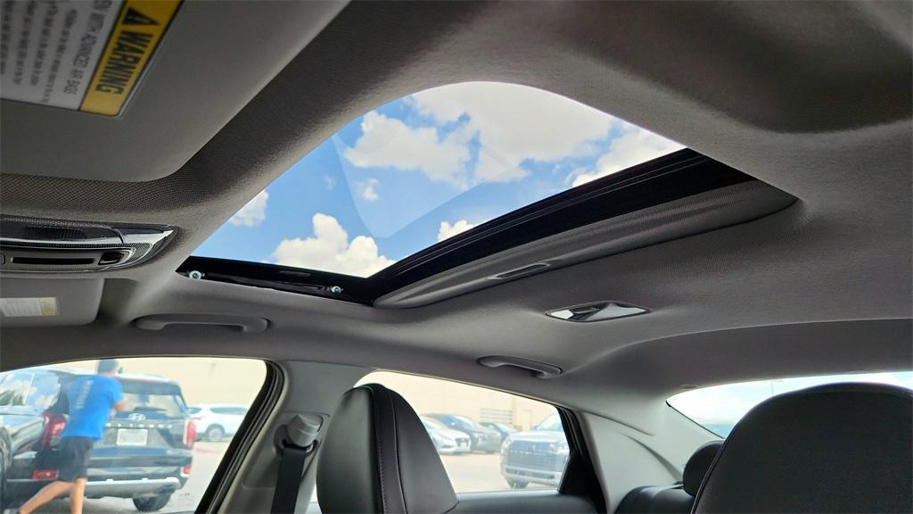 new 2025 Hyundai ELANTRA HEV car, priced at $28,545
