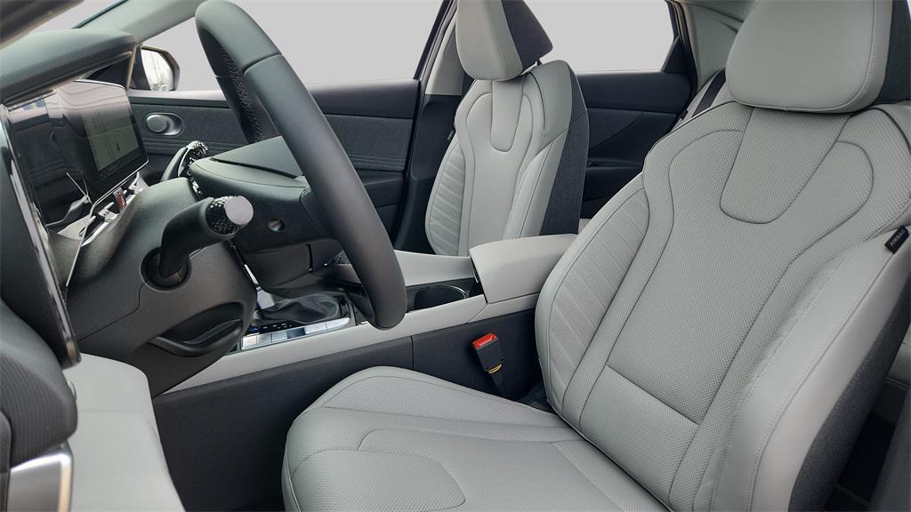 new 2025 Hyundai Elantra car, priced at $27,910