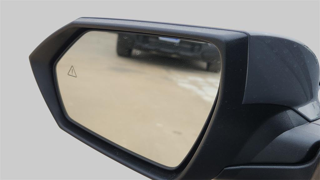 new 2025 Hyundai Elantra car, priced at $27,910