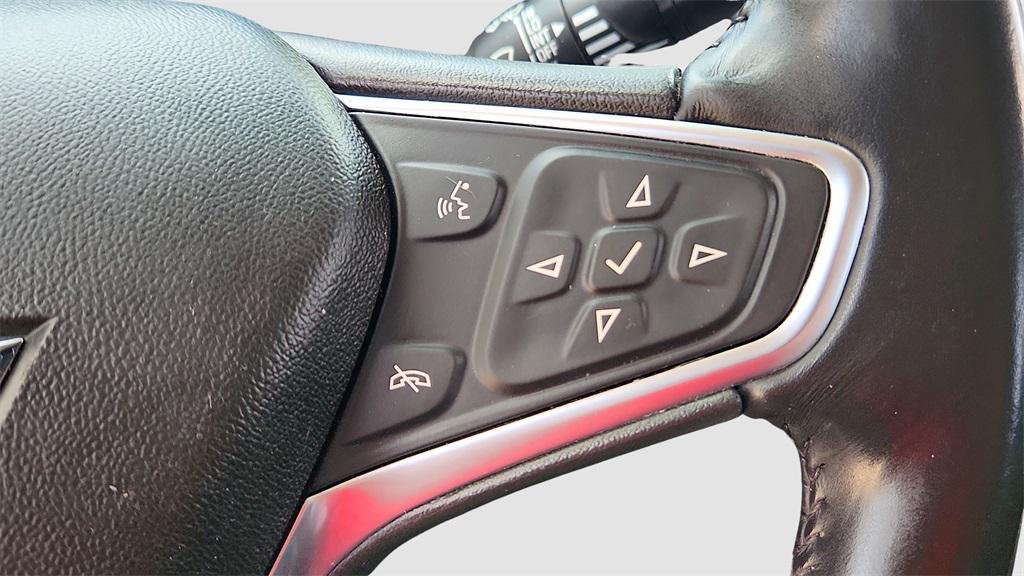 used 2022 Chevrolet Equinox car, priced at $21,998