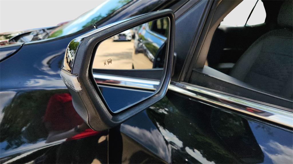 used 2022 Chevrolet Equinox car, priced at $21,998