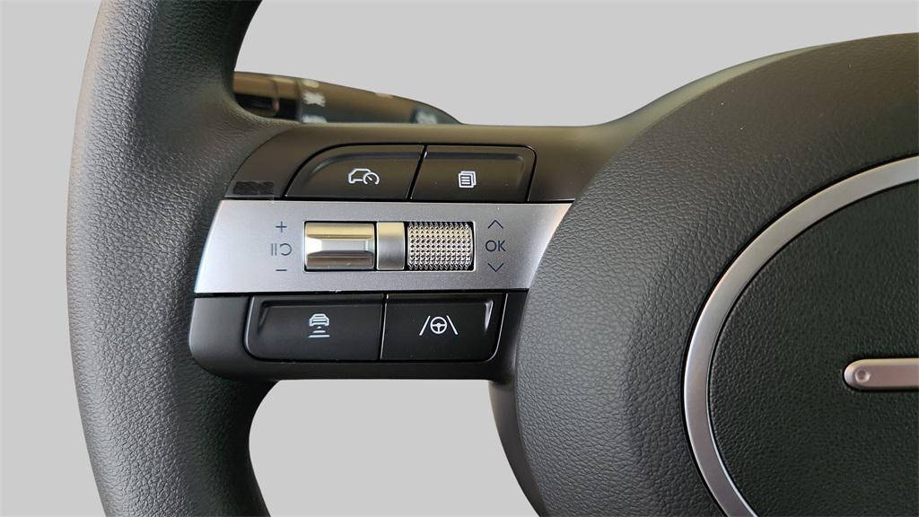 new 2025 Hyundai Tucson car, priced at $30,184