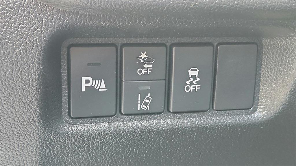 used 2022 Honda Pilot car, priced at $30,998