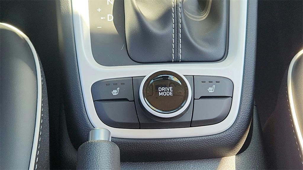 used 2024 Hyundai Venue car, priced at $19,498