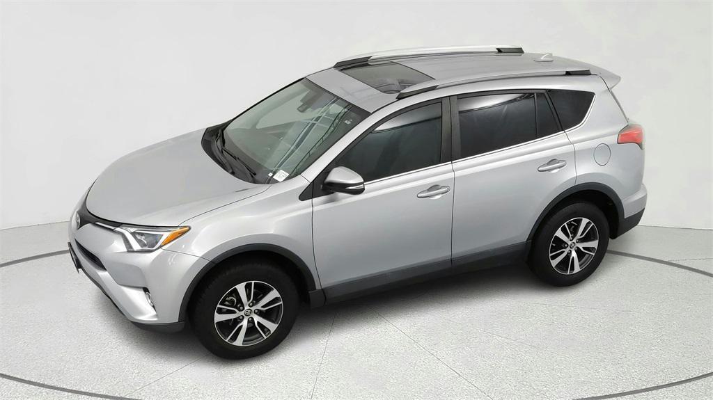 used 2017 Toyota Highlander car, priced at $21,998