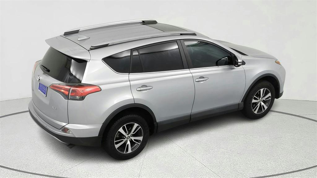 used 2017 Toyota Highlander car, priced at $21,998