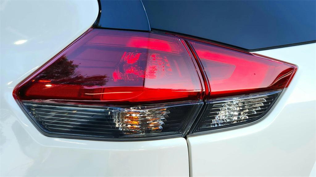 used 2017 Nissan Rogue car, priced at $10,998