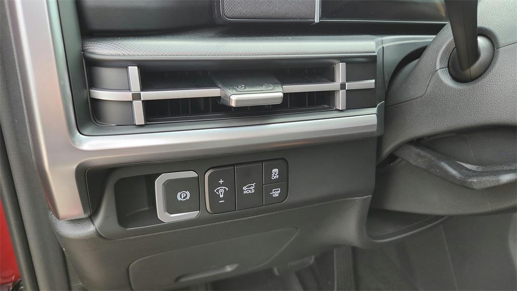 new 2025 Hyundai Santa Fe car, priced at $39,945