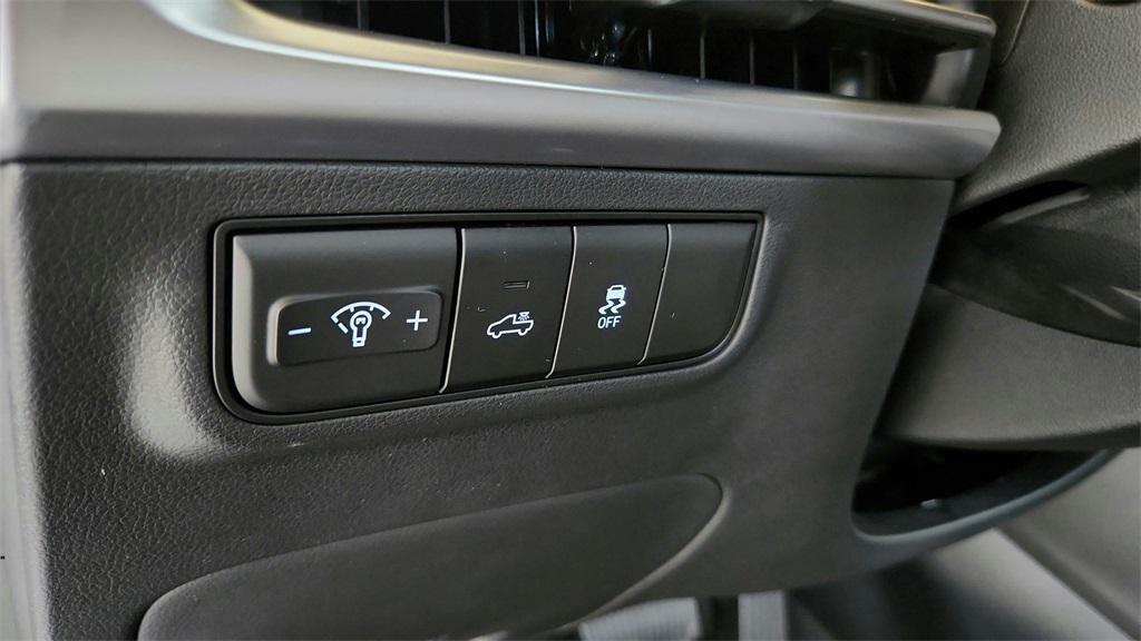 new 2026 Hyundai SANTA CRUZ car, priced at $33,320