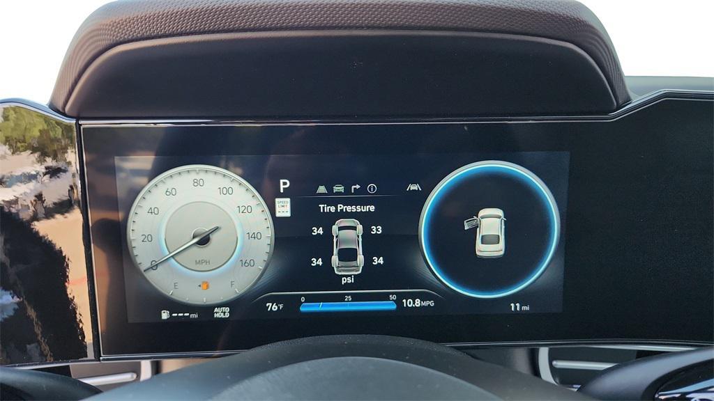 new 2025 Hyundai Elantra car, priced at $27,880