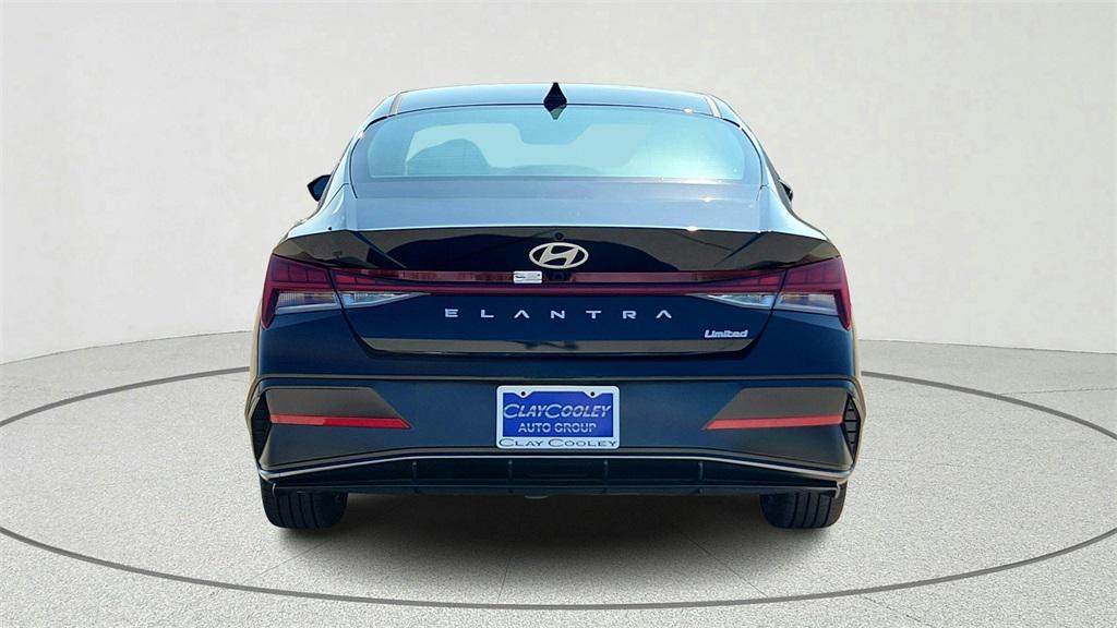 new 2025 Hyundai Elantra car, priced at $27,880