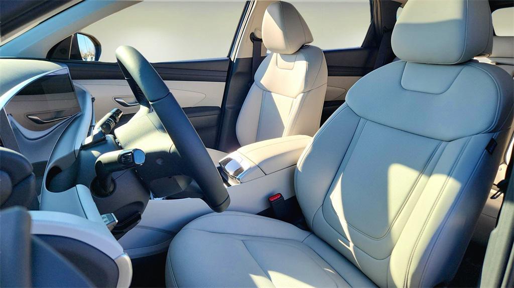 new 2025 Hyundai Tucson car, priced at $32,105