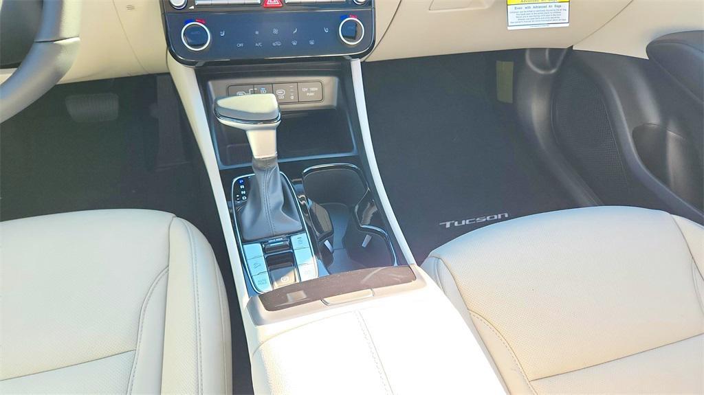new 2025 Hyundai Tucson car, priced at $32,105