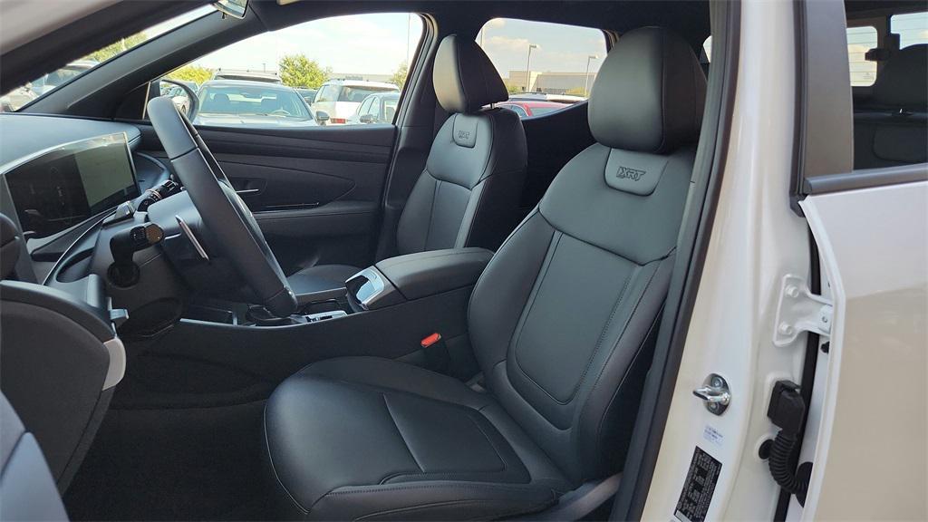 new 2025 Hyundai SANTA CRUZ car, priced at $40,900