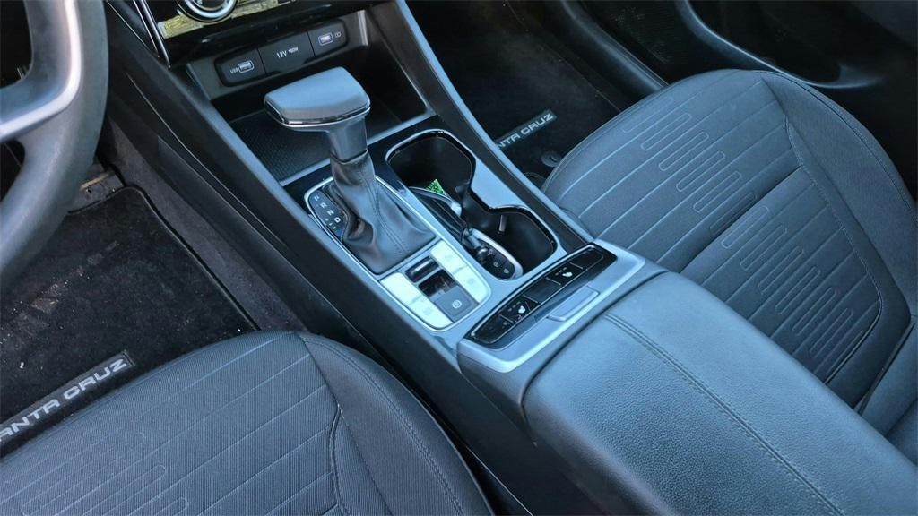 used 2022 Hyundai SANTA CRUZ car, priced at $21,998