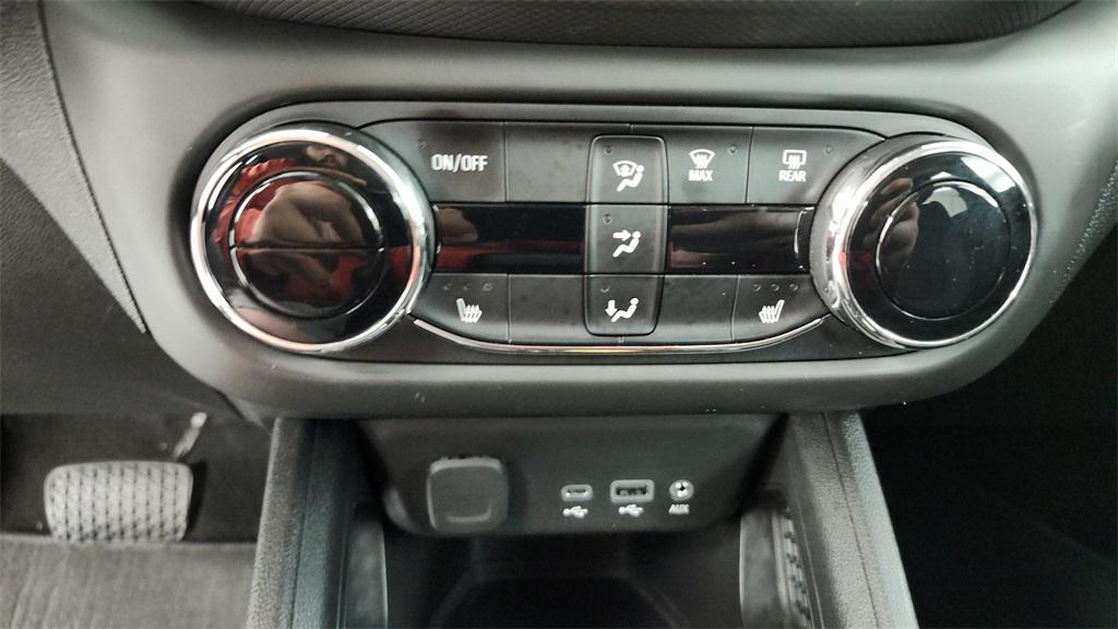 used 2023 Chevrolet TrailBlazer car, priced at $21,998