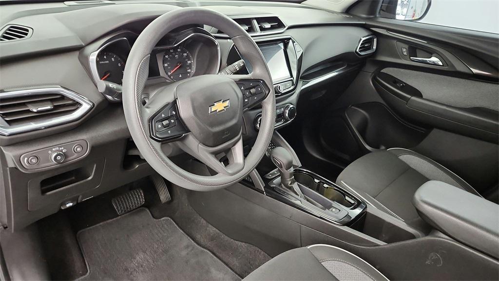 used 2023 Chevrolet TrailBlazer car, priced at $21,998