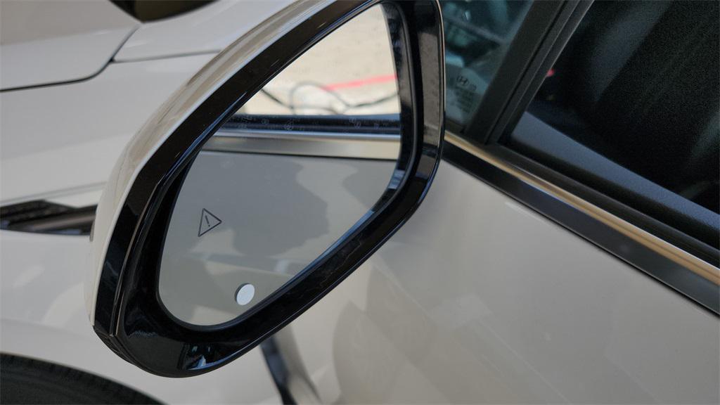 new 2025 Hyundai Sonata Hybrid car, priced at $37,990