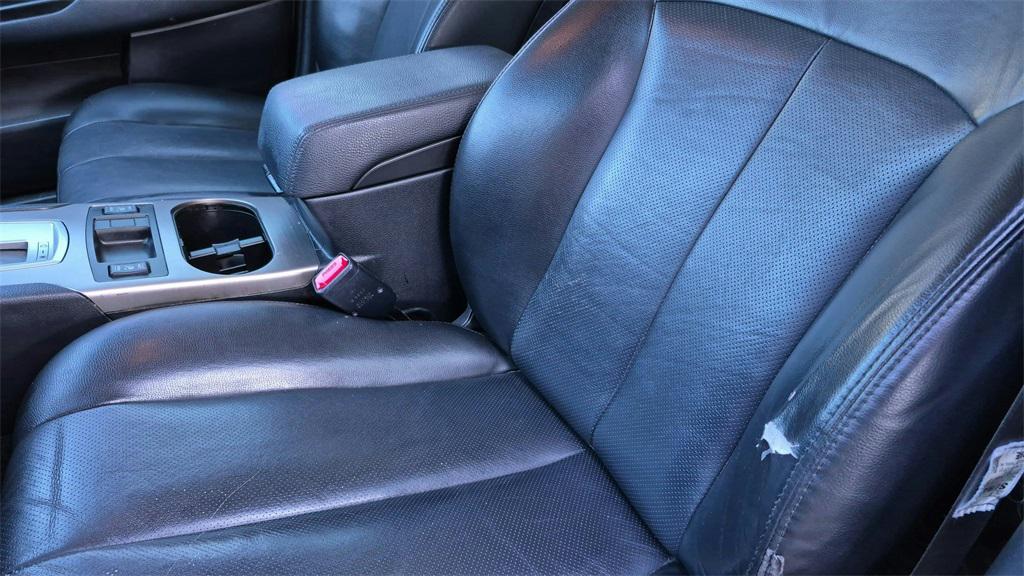 used 2014 Subaru Legacy car, priced at $7,995