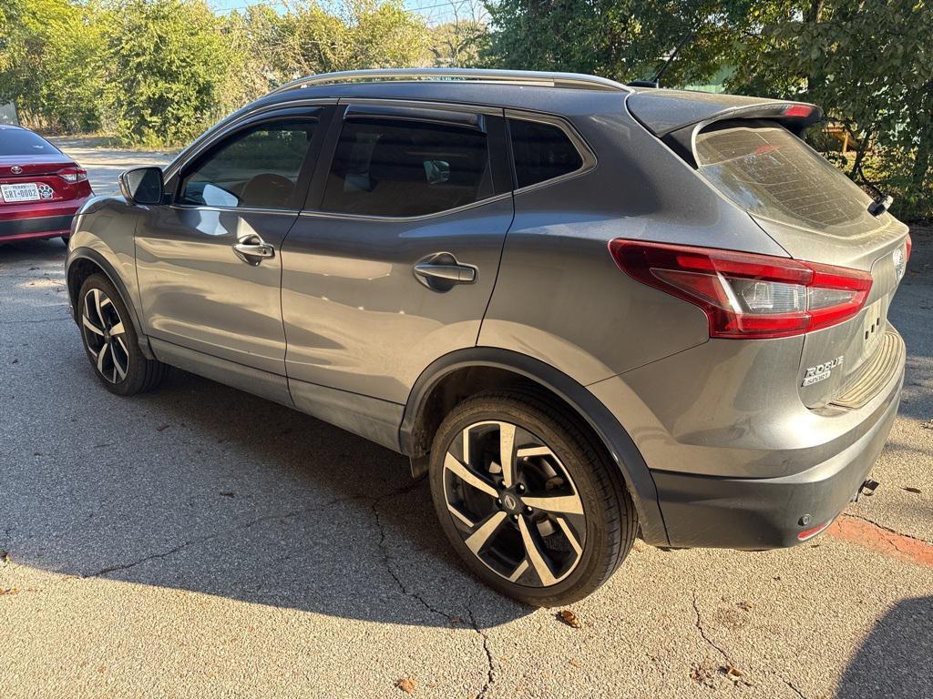 used 2020 Nissan Rogue Sport car, priced at $18,498