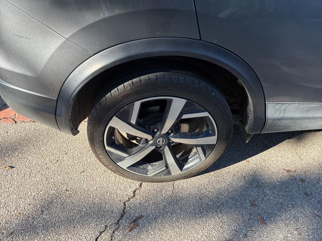 used 2020 Nissan Rogue Sport car, priced at $18,498
