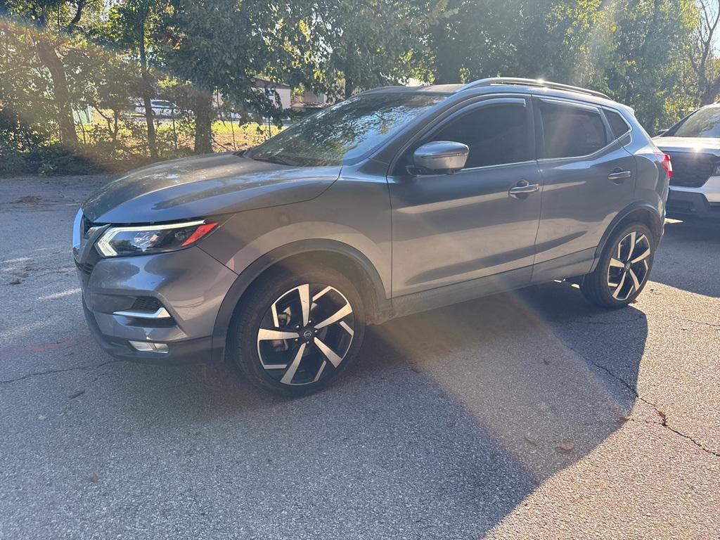 used 2020 Nissan Rogue Sport car, priced at $18,498