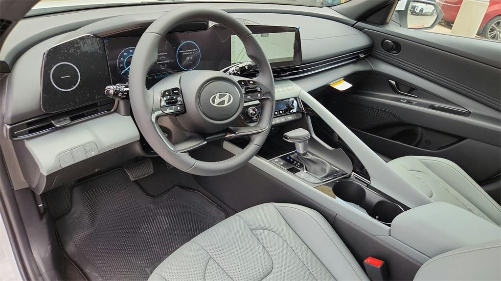 new 2025 Hyundai ELANTRA HEV car, priced at $29,685