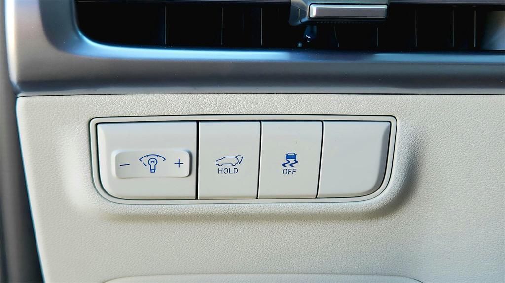 new 2025 Hyundai Tucson car, priced at $32,835