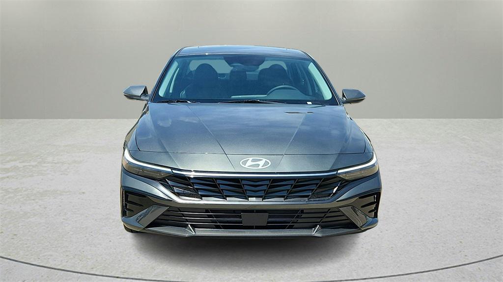 new 2025 Hyundai Elantra car, priced at $27,880