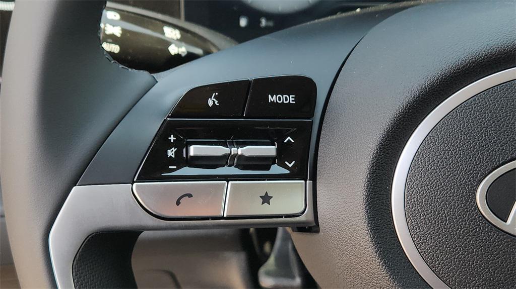 new 2025 Hyundai Elantra car, priced at $27,880