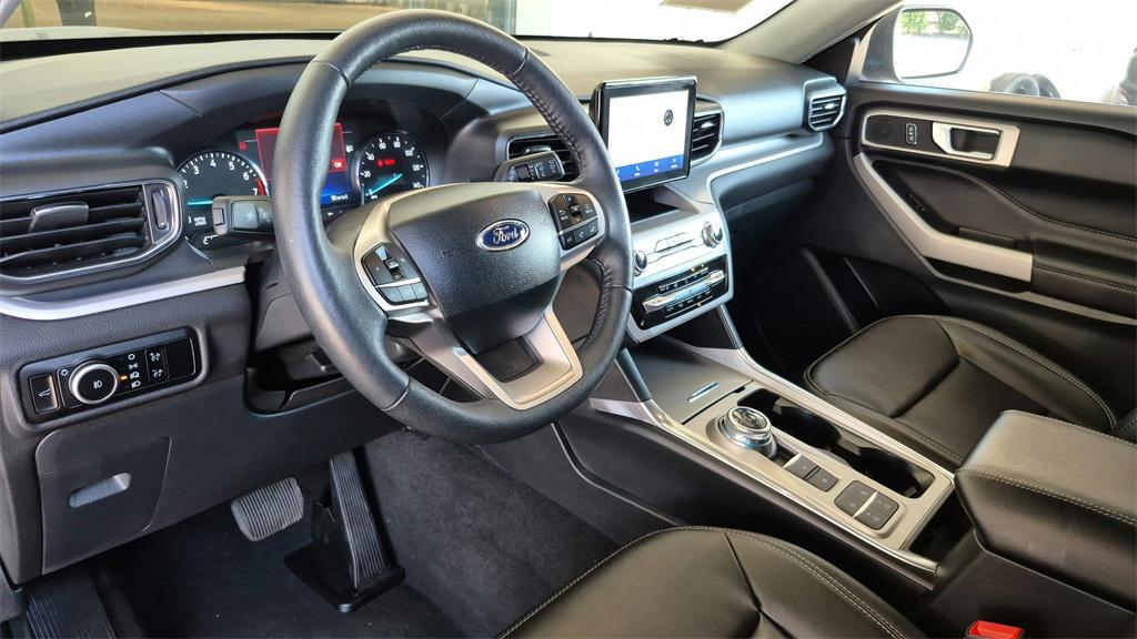 used 2024 Ford Explorer car, priced at $28,998