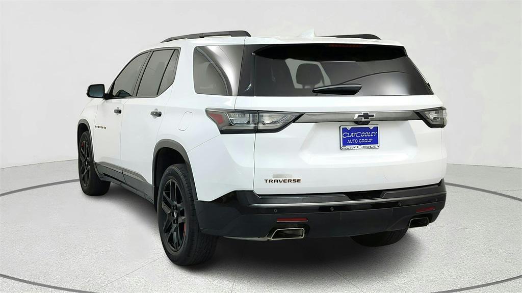 used 2021 Chevrolet Traverse car, priced at $22,998
