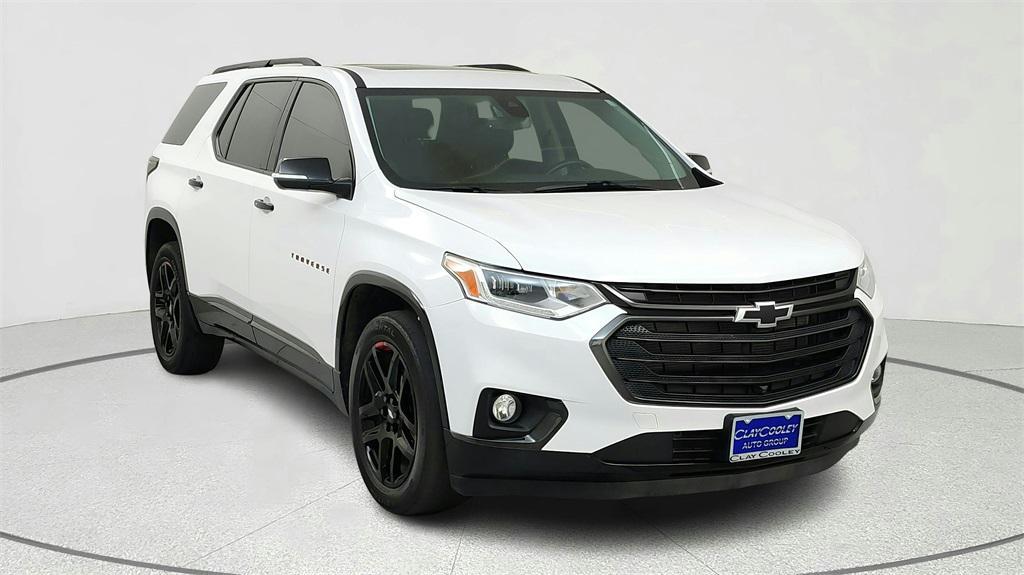 used 2021 Chevrolet Traverse car, priced at $22,998