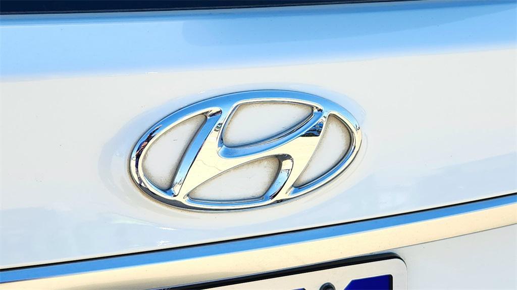 used 2020 Hyundai Santa Fe car, priced at $19,998