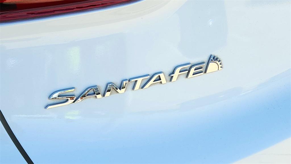used 2020 Hyundai Santa Fe car, priced at $19,998