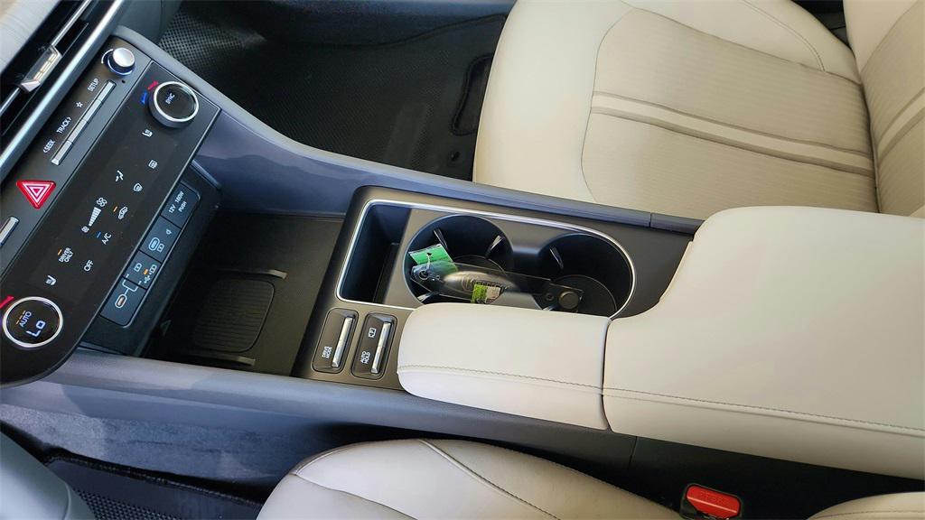 new 2025 Hyundai Sonata Hybrid car, priced at $31,575