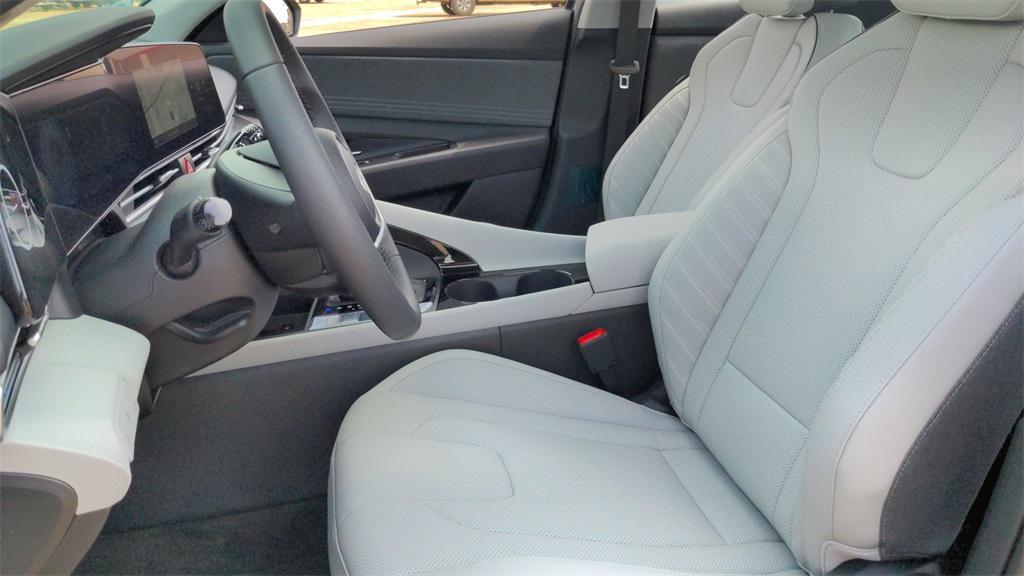 new 2025 Hyundai ELANTRA HEV car, priced at $29,185