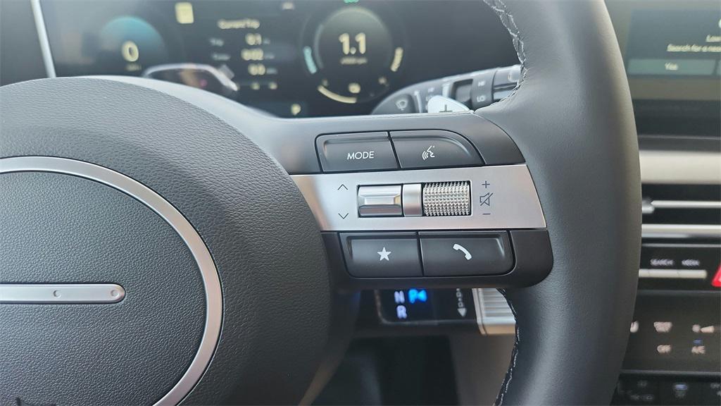 new 2025 Hyundai TUCSON Hybrid car, priced at $34,960