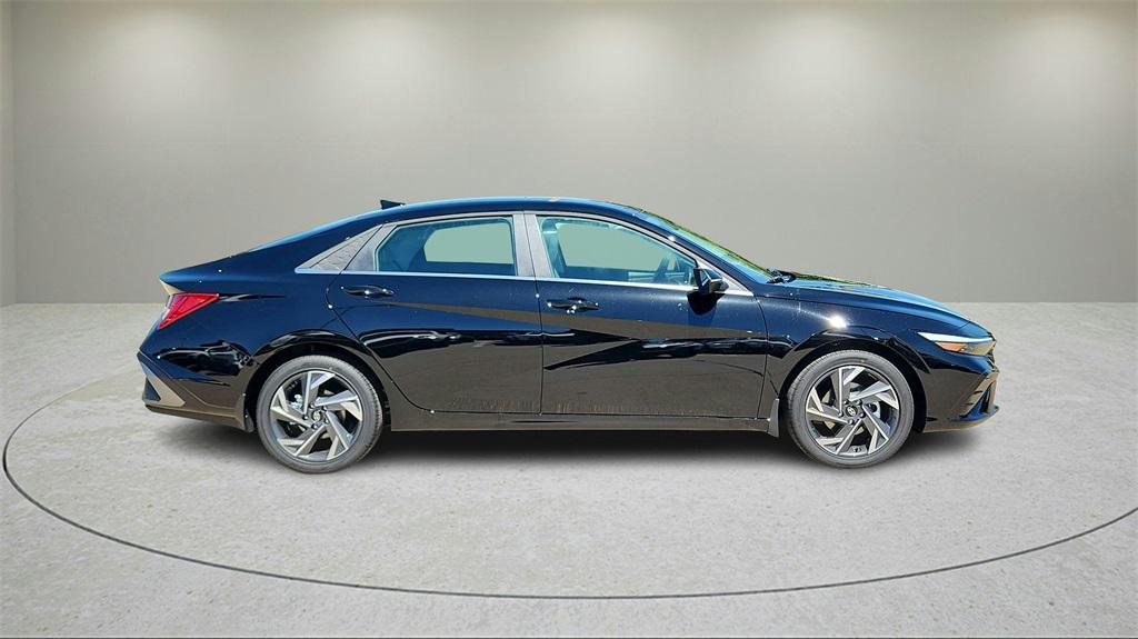 new 2025 Hyundai ELANTRA HEV car, priced at $29,170