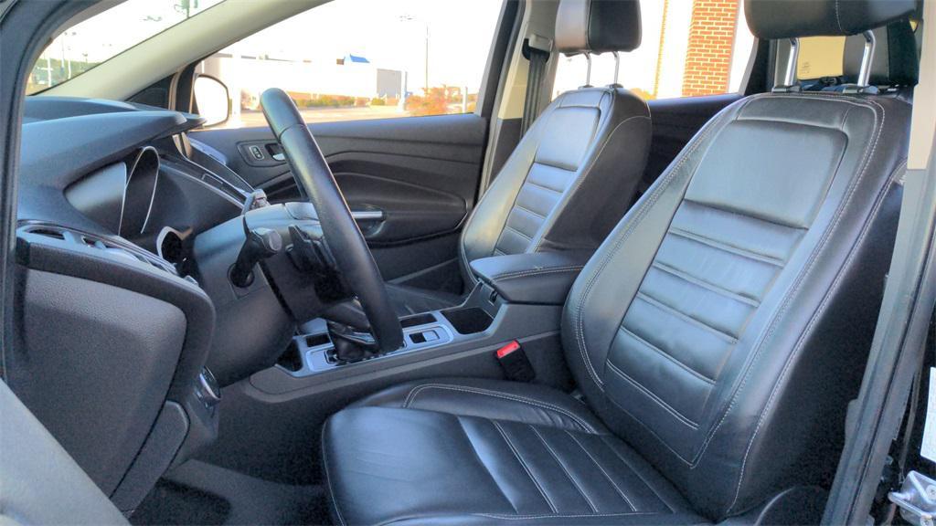 used 2017 Ford Escape car, priced at $9,998