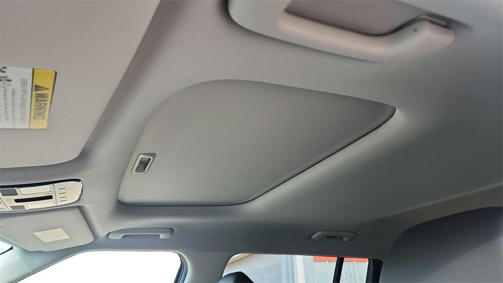 used 2025 Hyundai Santa Fe car, priced at $35,998