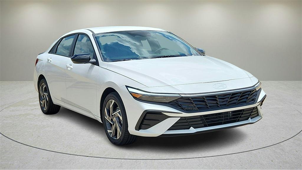 new 2025 Hyundai ELANTRA HEV car, priced at $27,200
