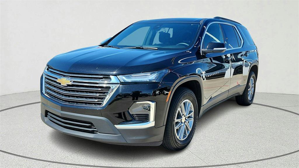 used 2023 Chevrolet Traverse car, priced at $30,998