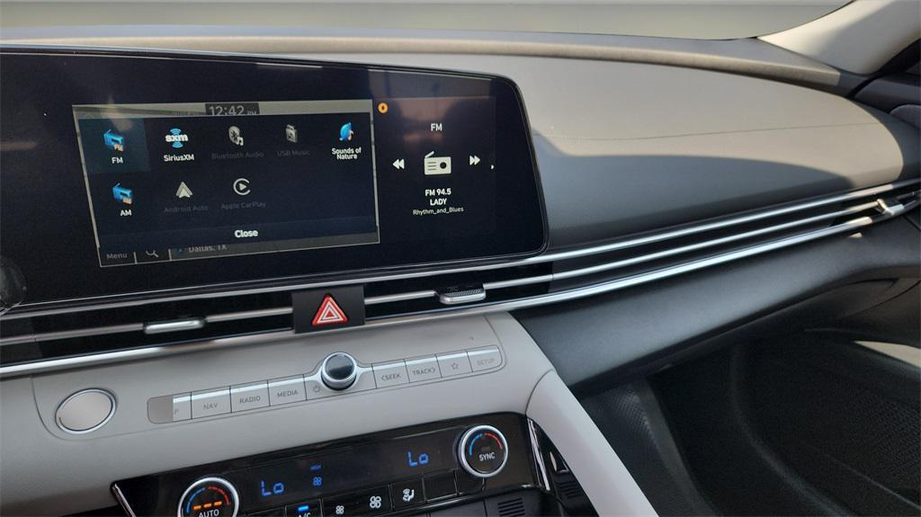 new 2025 Hyundai Elantra car, priced at $28,425
