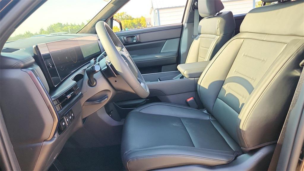 new 2026 Hyundai SANTA FE HEV car, priced at $48,065