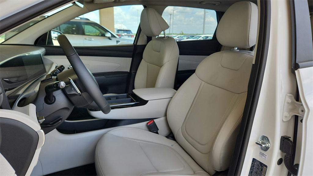 new 2025 Hyundai TUCSON Hybrid car, priced at $35,870
