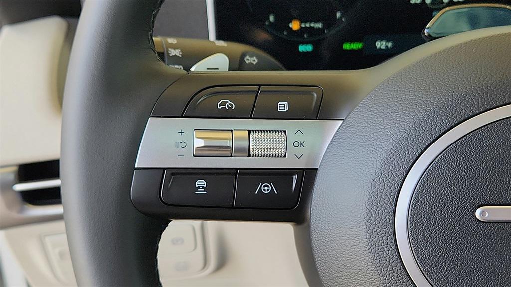 new 2025 Hyundai TUCSON Hybrid car, priced at $35,870