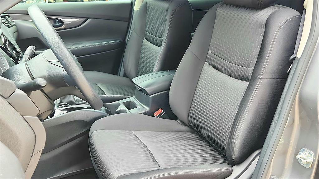 used 2020 Nissan Rogue car, priced at $17,998