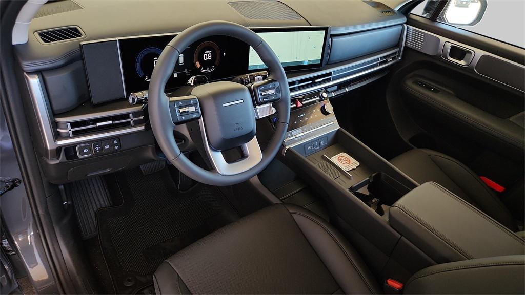 used 2025 Hyundai Santa Fe car, priced at $35,998